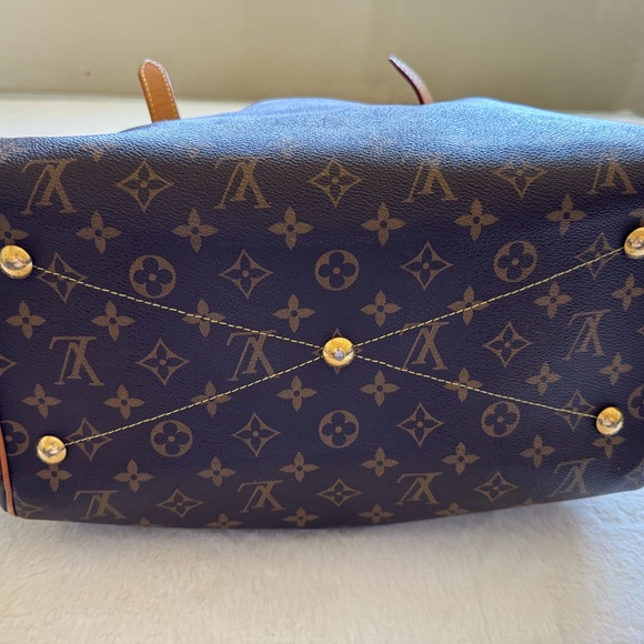 100% Authentic Louis Vuitton Tivoli - Picture 7 of 16